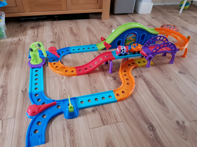 oball go grippers train playset